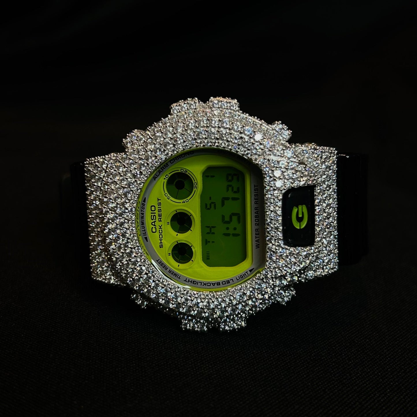 Iced Out G-Shock Dw6900 VVS Lab Stones