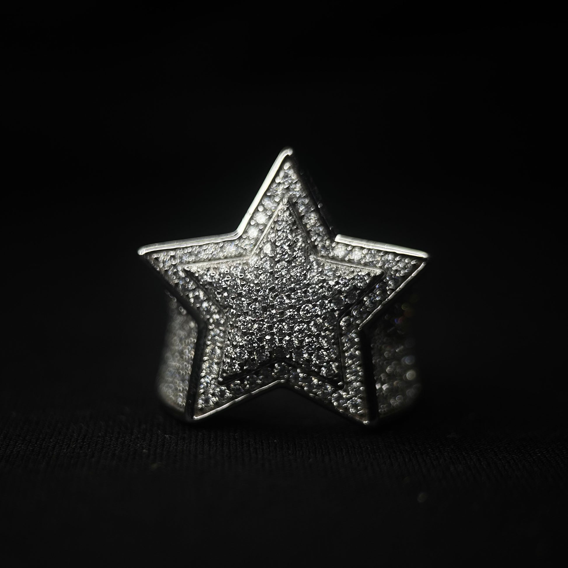 VVS Two Layer Star Ring