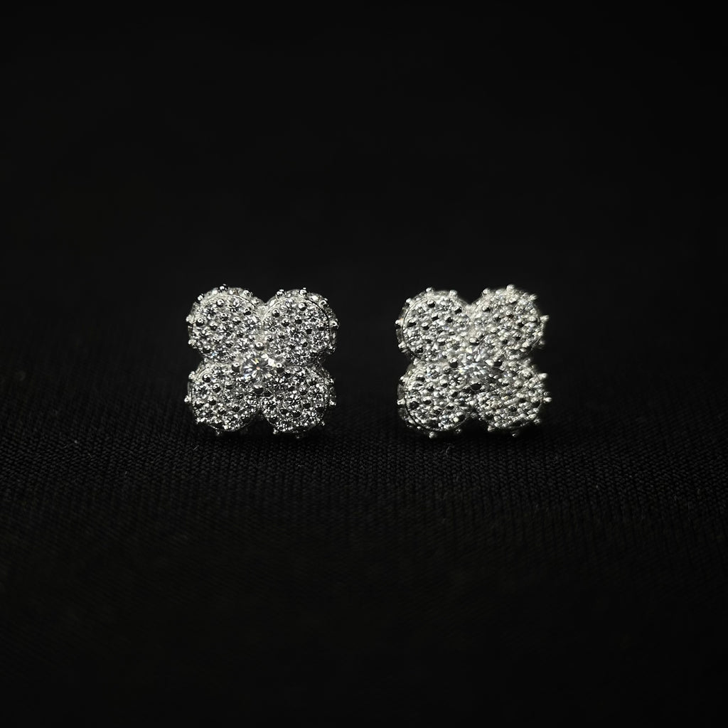 10MM VVS Clover Cluster Earrings