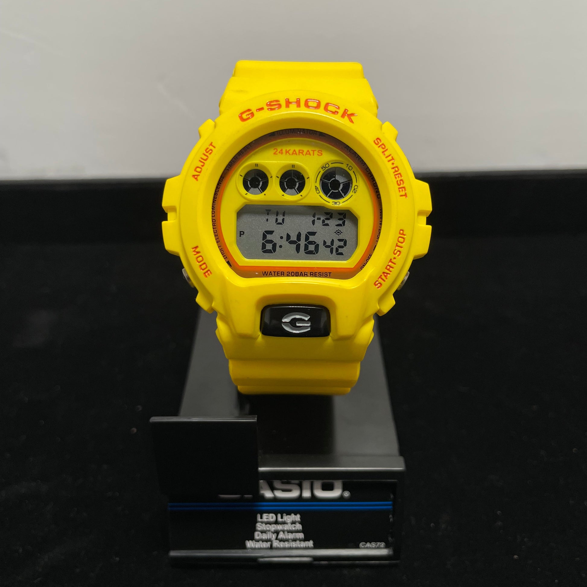 24Karats Edition Yellow DW6900