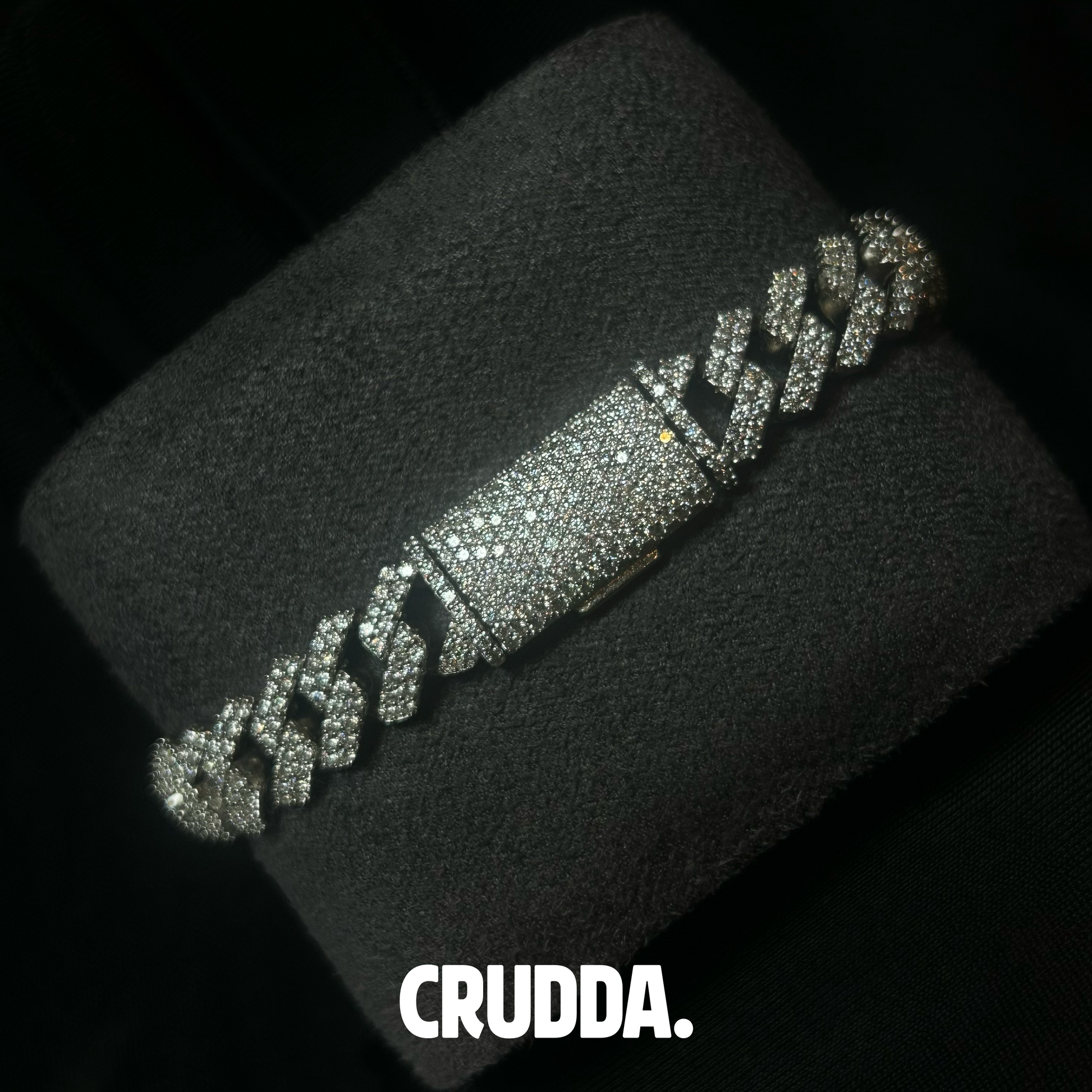 10MM VVS Cuban Link Bracelet