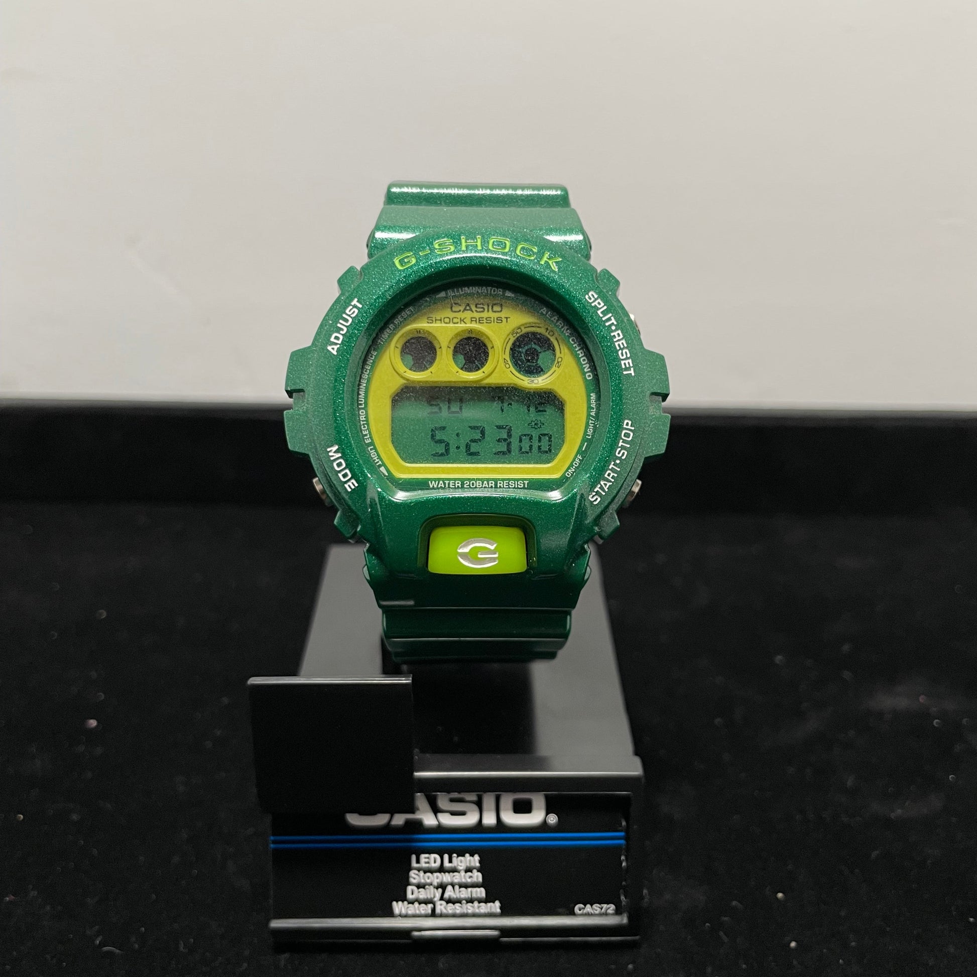 Green/Lime Plain DW6900