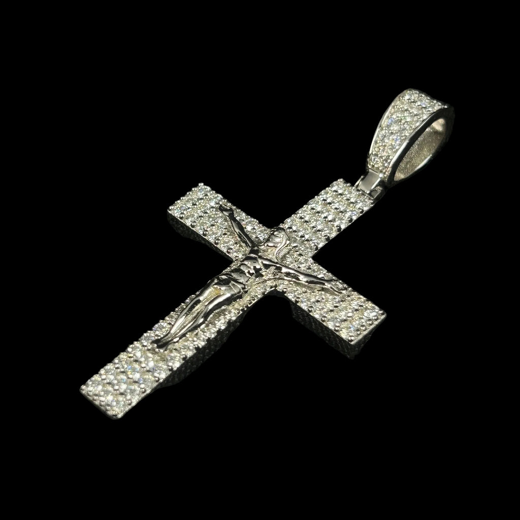 VVS Crucifix Pendant