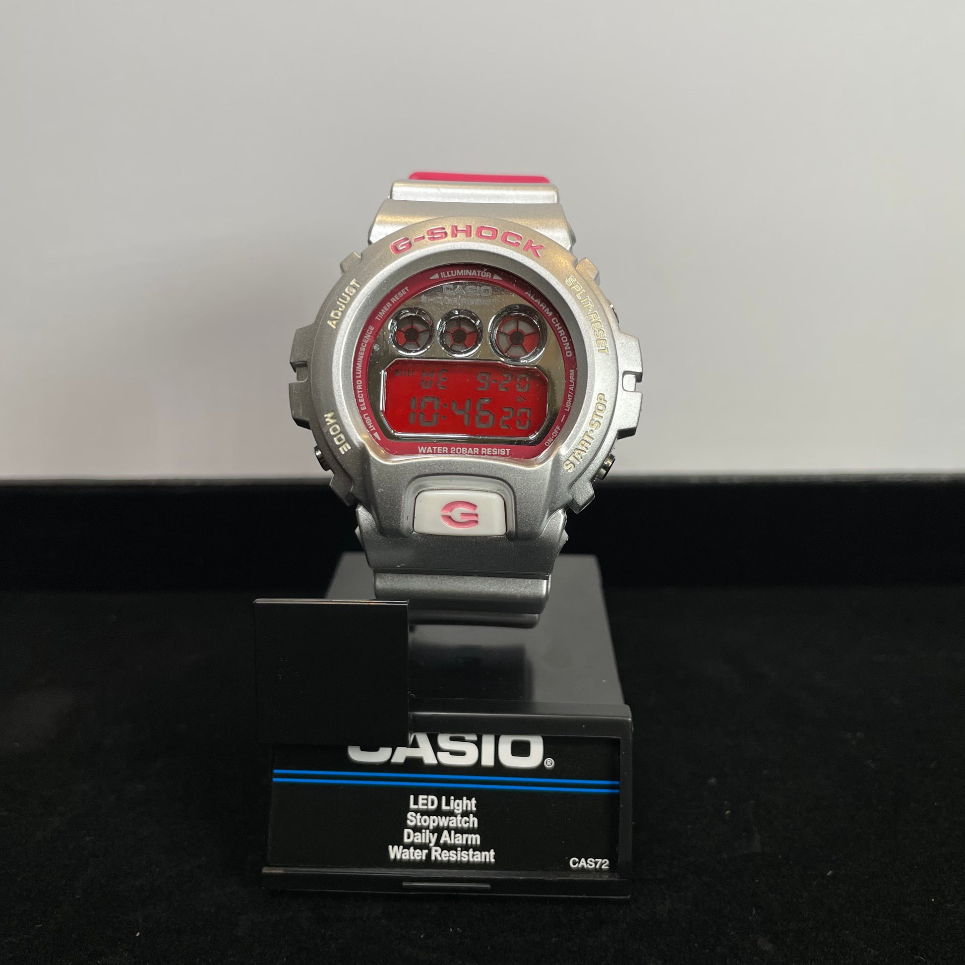 Pink/Grey DW6900