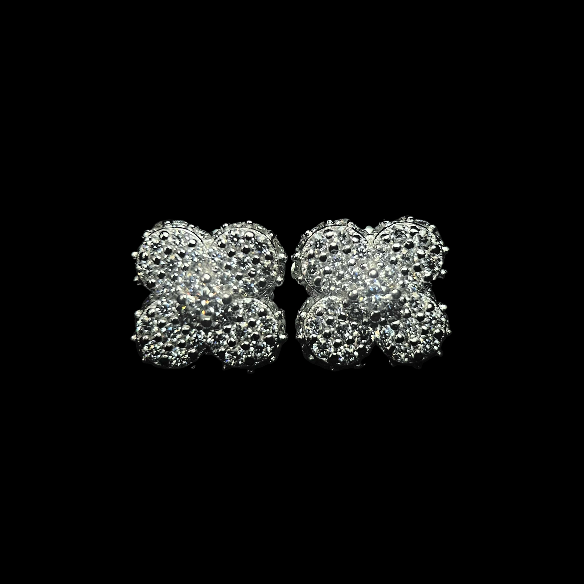 10MM VVS Clover Cluster Earrings