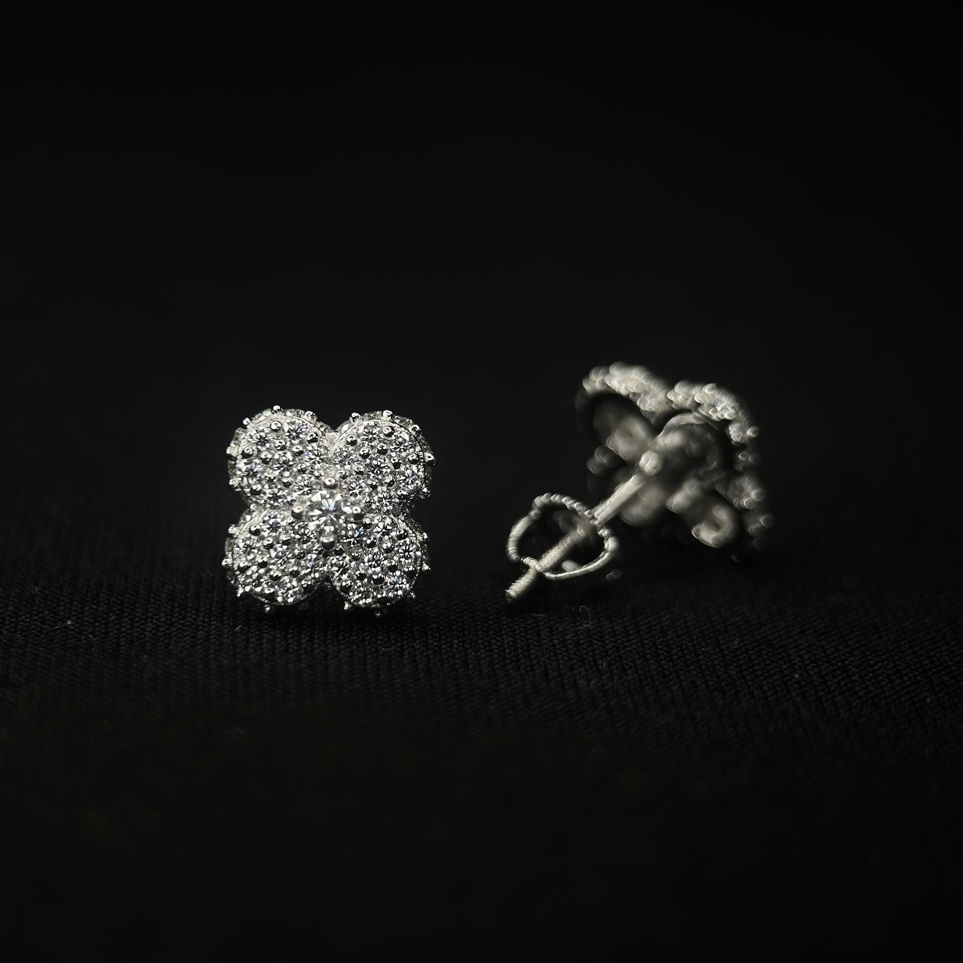 10MM VVS Clover Cluster Earrings